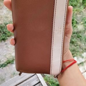 fossil leather wallet